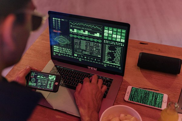 How to select and maintain the ideal water temperature for tropical fish?